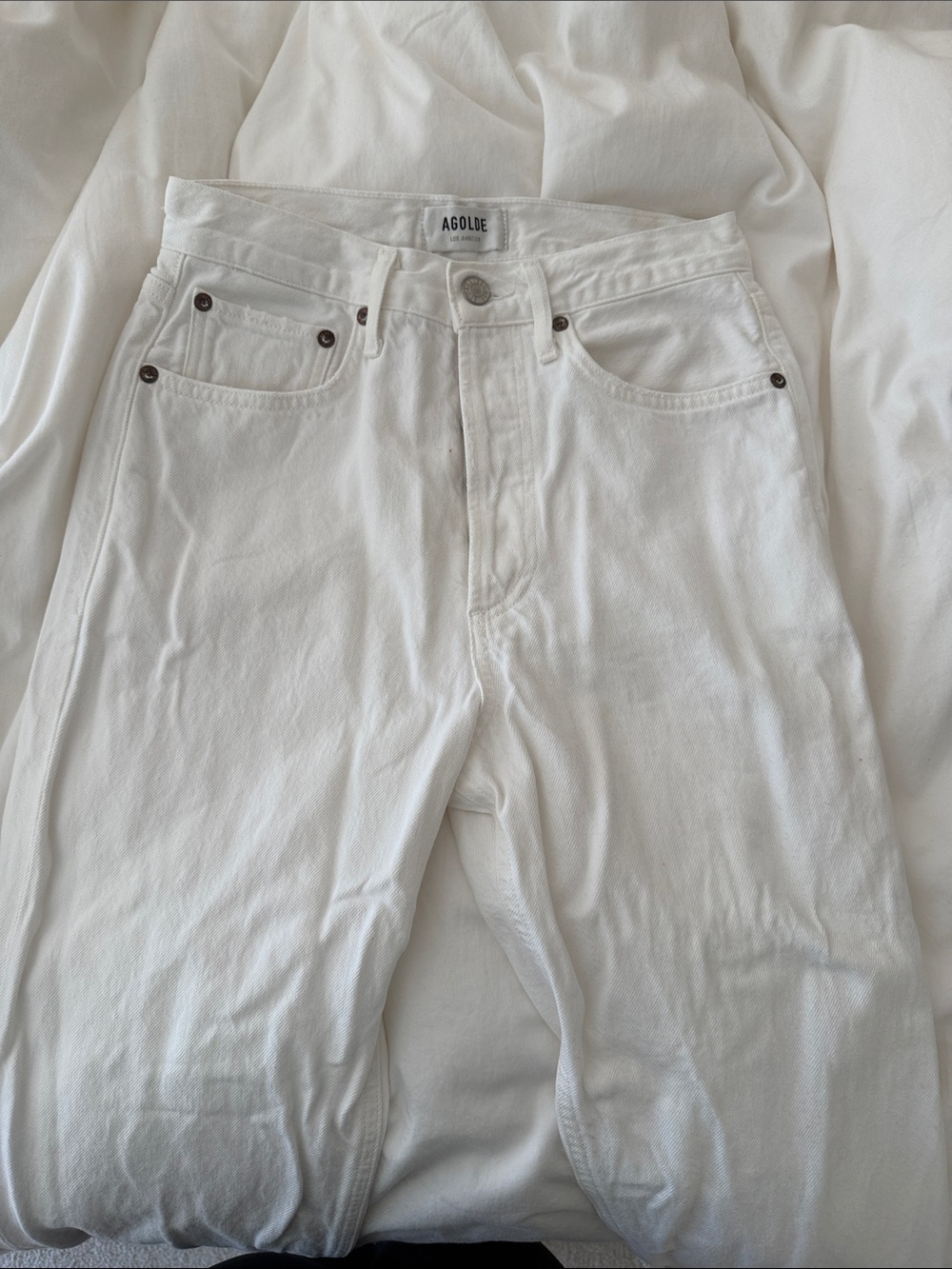 Agolde 90s Crop Straight-Leg White Denim Jeans. Good condition. Size 24.